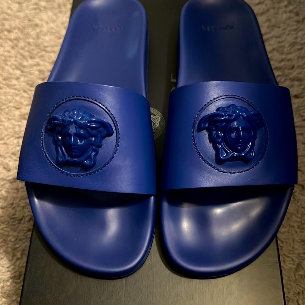 Versace La Medusa open toe slides Men Size 10 US or 43 EURO